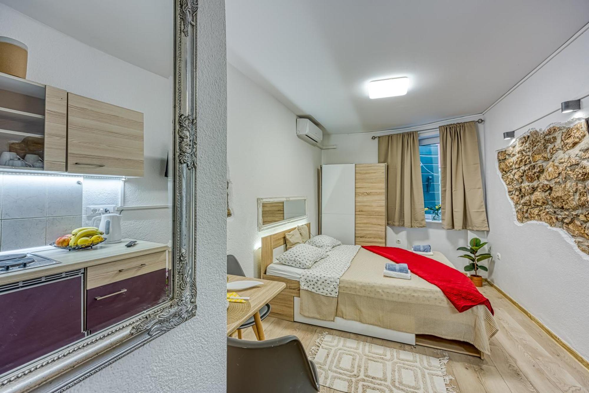 Studio Katarina Rovinj Luaran gambar